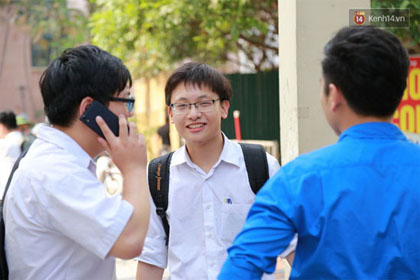 Đại học là gì mà ai cũng muốn vào?